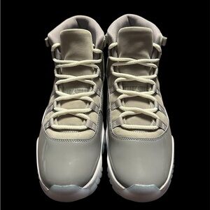 AIR JORDAN 11 RETRO COOL GREY (VNDS) MENS SIZE 12